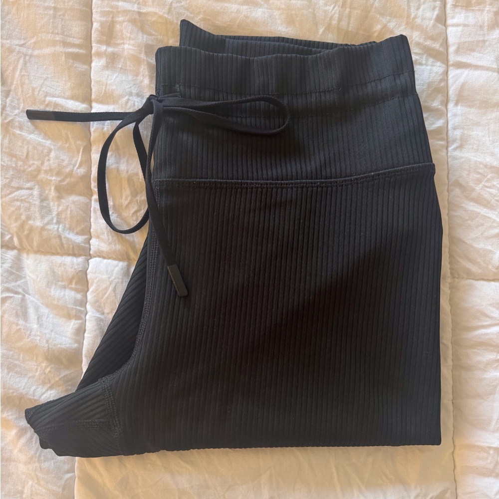 Fabletics Oasis Black Ribbed Drawstring Leggings - image 6